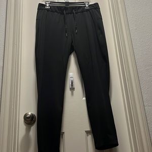 Lululemon On The Fly pants